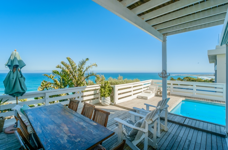 4 Bedroom Property for Sale in Misty Cliffs Western Cape